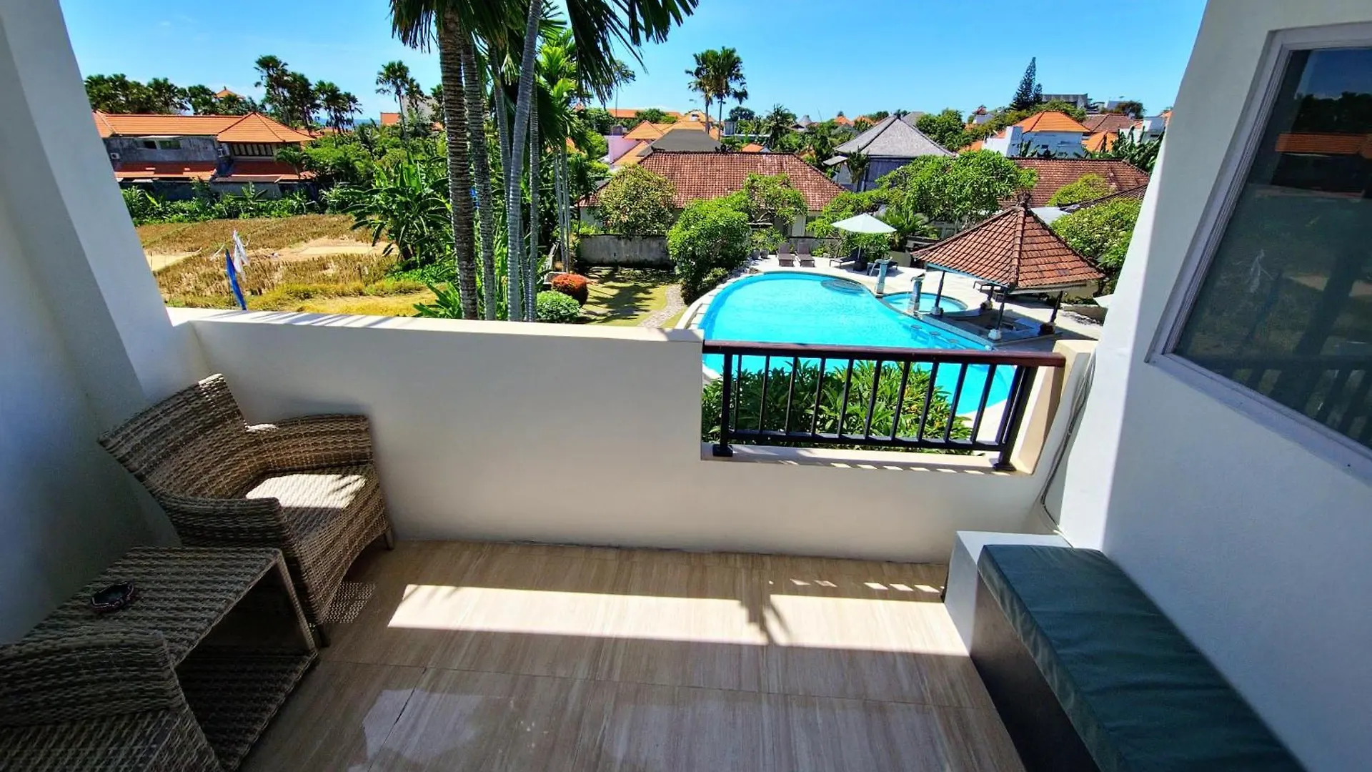 Nipuri Resort And Villas Seminyak By Kamara