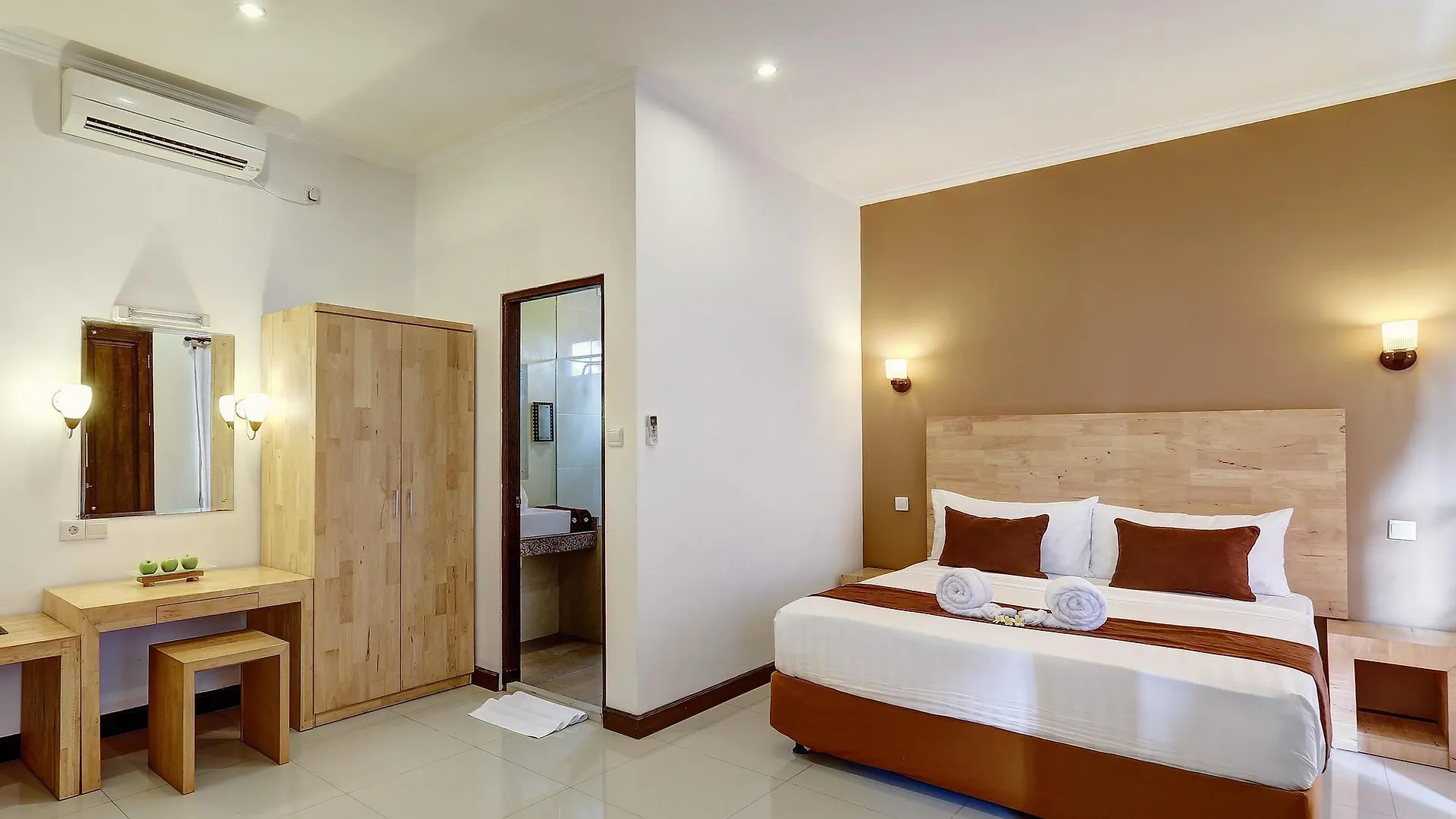 Nipuri Resort And Villas Seminyak By Kamara